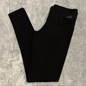 PINK Victoria’s Secret Ultimate Yoga Black Leggings Size Extra Small